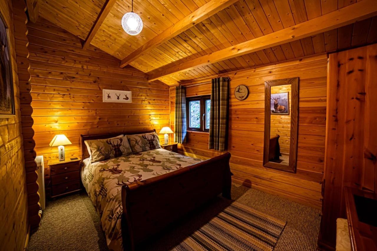 Cairnhill Lodge - Award-Winning Luxury Highland Retreat 布莱尔高里 外观 照片